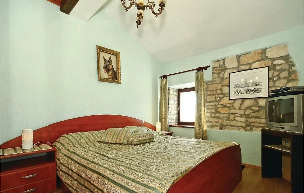 Mugeba 3 bedroom accommodation Porec 0*,